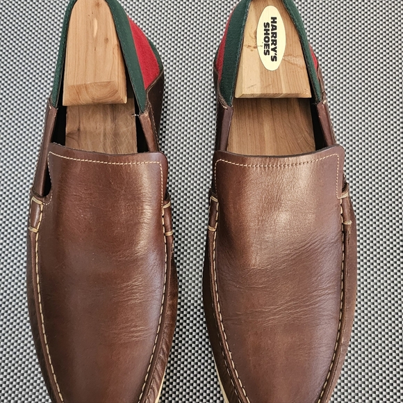 GUCCI BROWN LEATHER SLIP ON LOAFERS WITH GREEN + RED RIBBON HEEL SIZE-9, EUR-42 - Picture 4 of 11